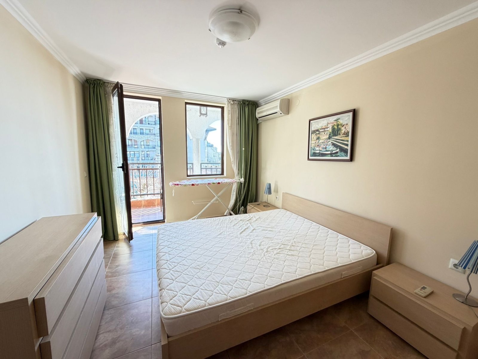 Appartamento con 2 camere da letto vista mare in complesso fronte mare a Manastira Sveti Vlas Bulgaria