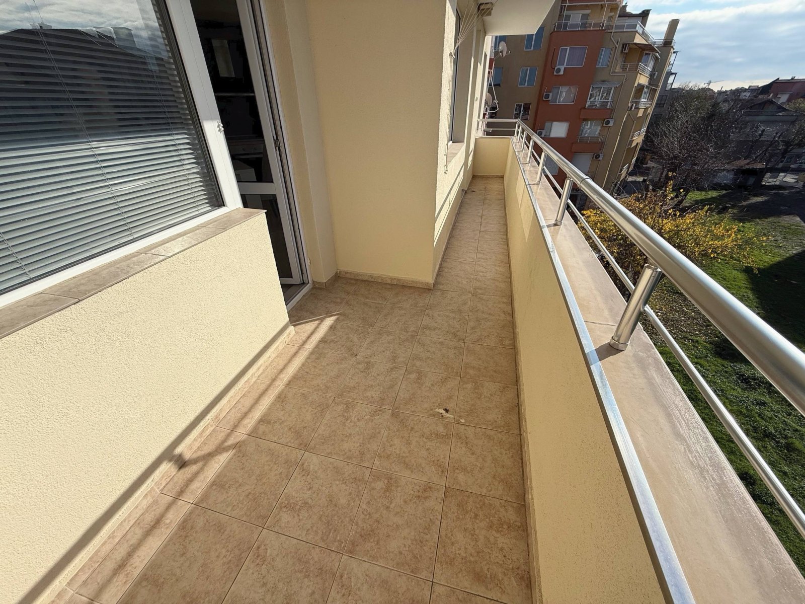 Appartamento arredato e attrezzato 1+1 nel complesso Mariana a Pomorie, Bulgaria.