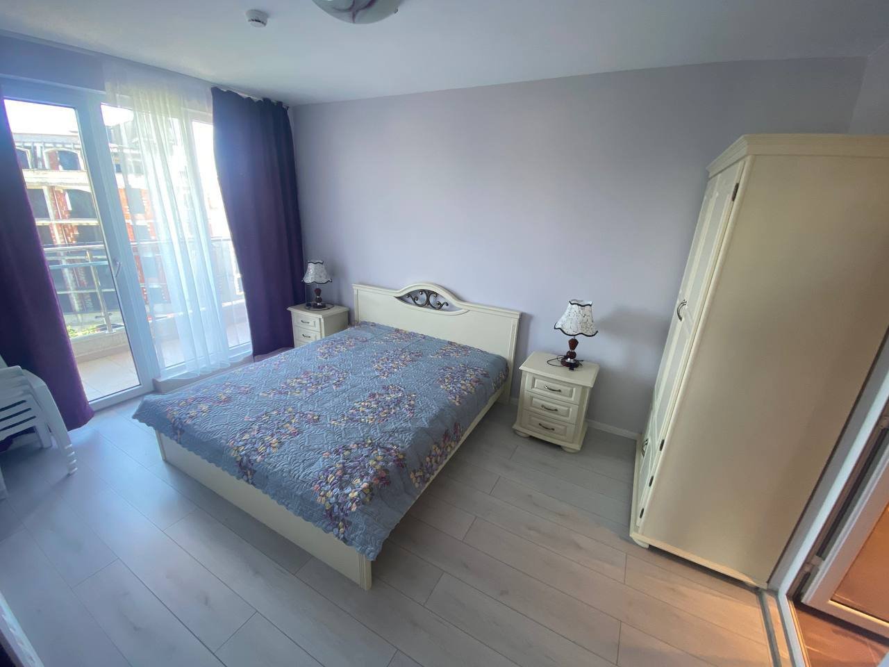 Appartamento con 2 camere nel complesso Admiral Plaza a Sonnenstrand, Bulgaria.