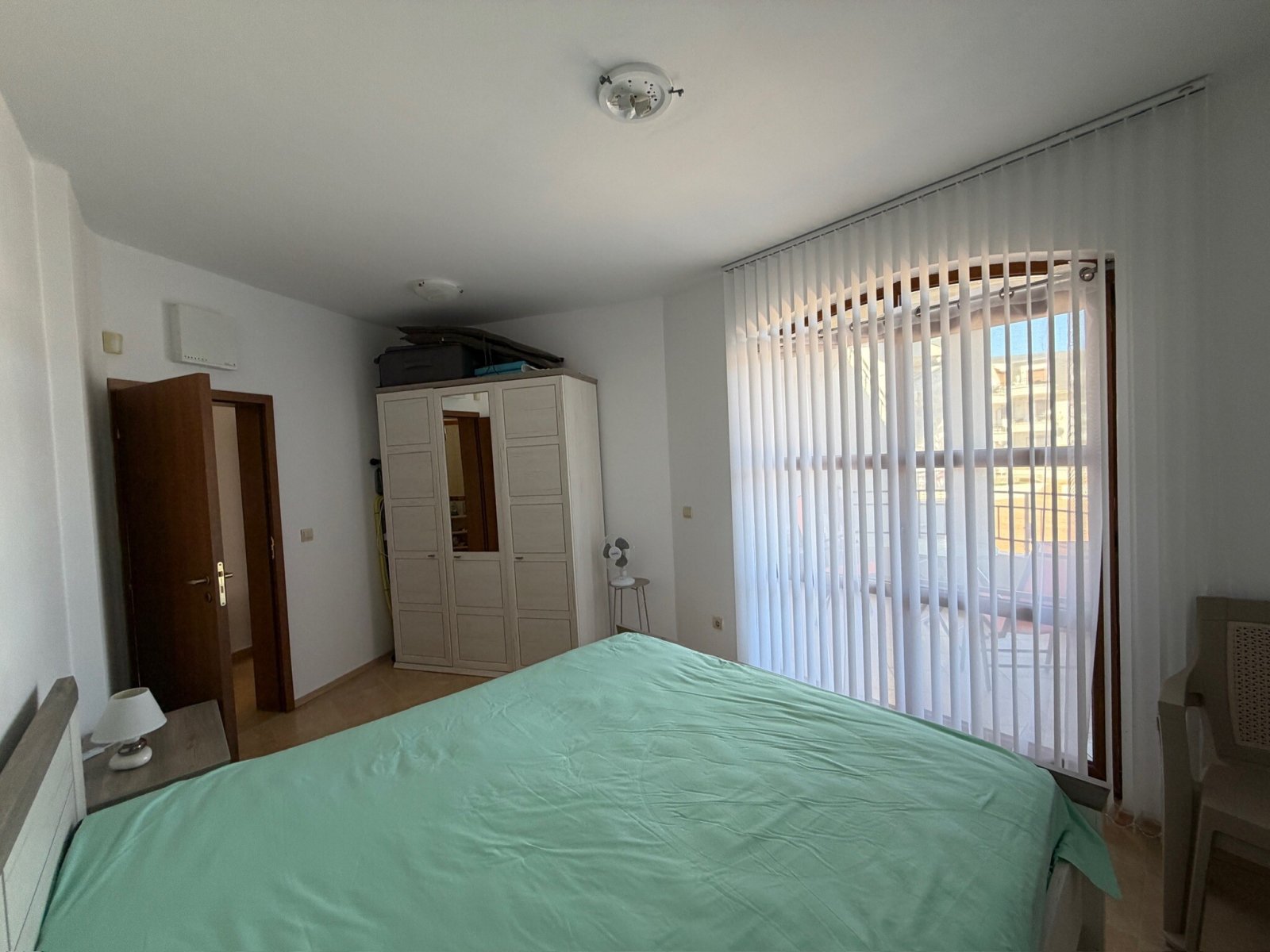 Appartamento di tre locali con vista sulla piscina nel complesso Nessebar View, Kosharitsa, Bulgaria