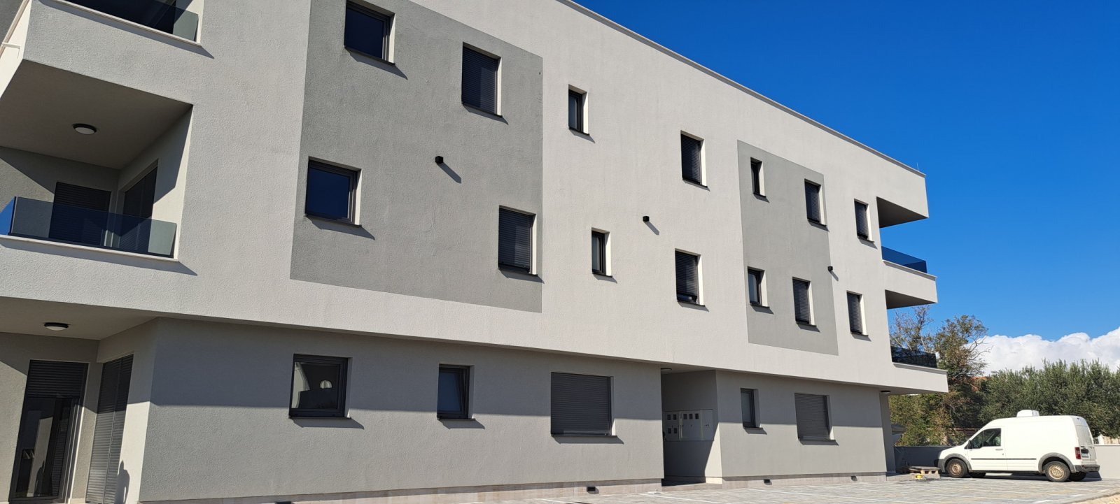 Stilvolle Wohnung in der Nähe des Meeres – Privlaka