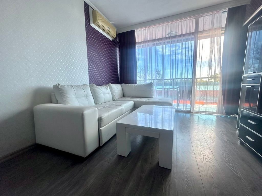 Appartamento con 3 stanze nel complesso Gallery Sonnenstrand in Bulgaria