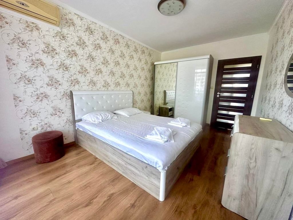 Appartamento con 3 stanze nel complesso Gallery Sonnenstrand in Bulgaria
