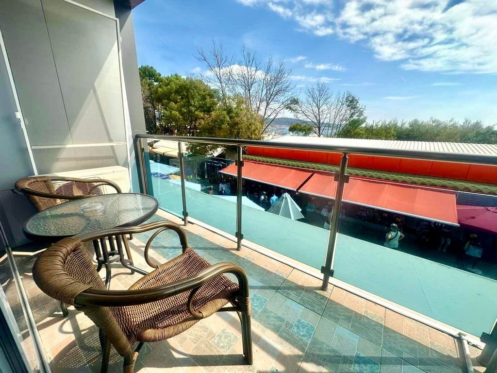 Appartamento con 3 stanze nel complesso Gallery Sonnenstrand in Bulgaria