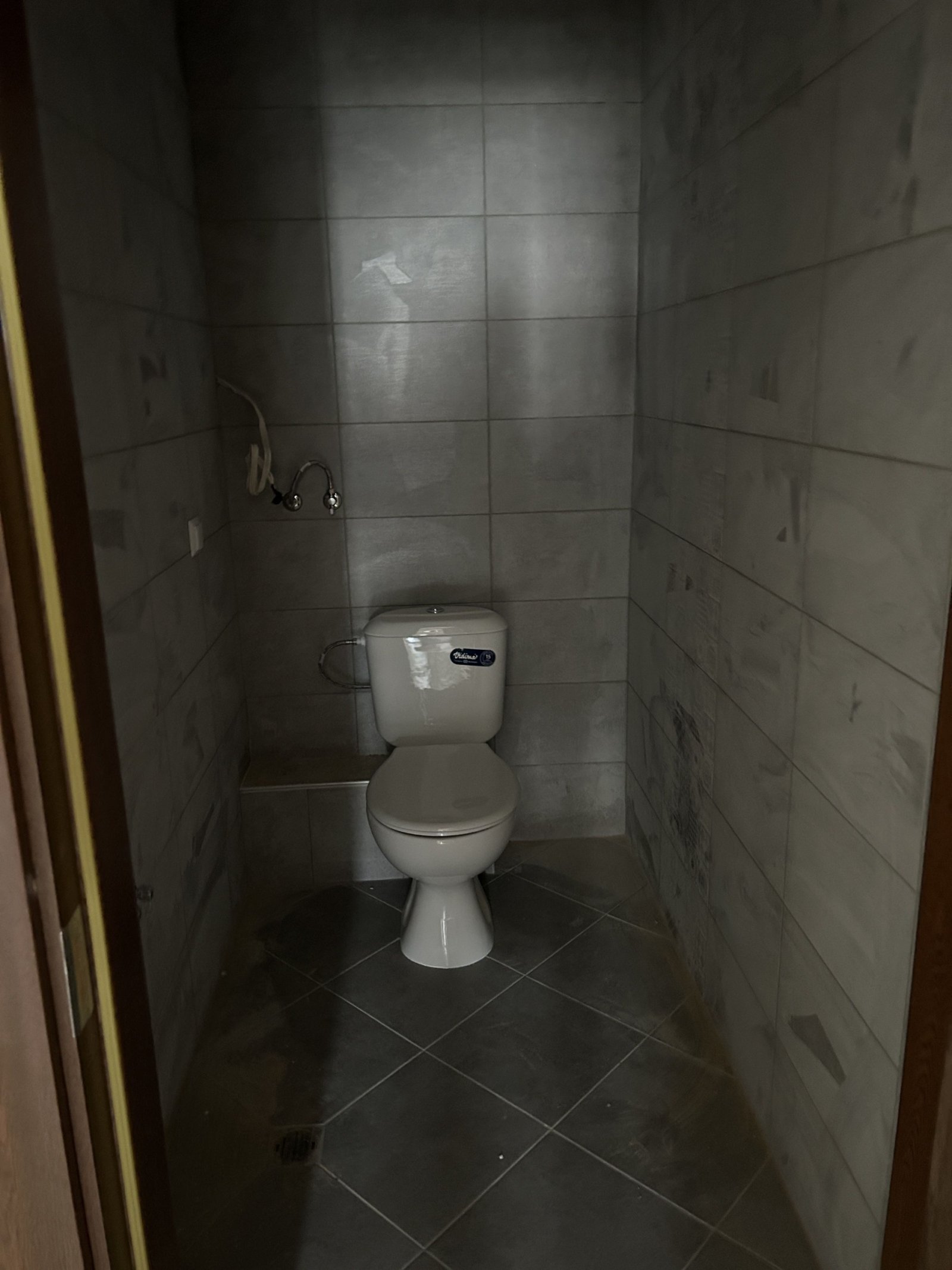 Ampio appartamento con più camere da letto con vista parziale sul mare a soli 50 metri dalla spiaggia a Pomorie