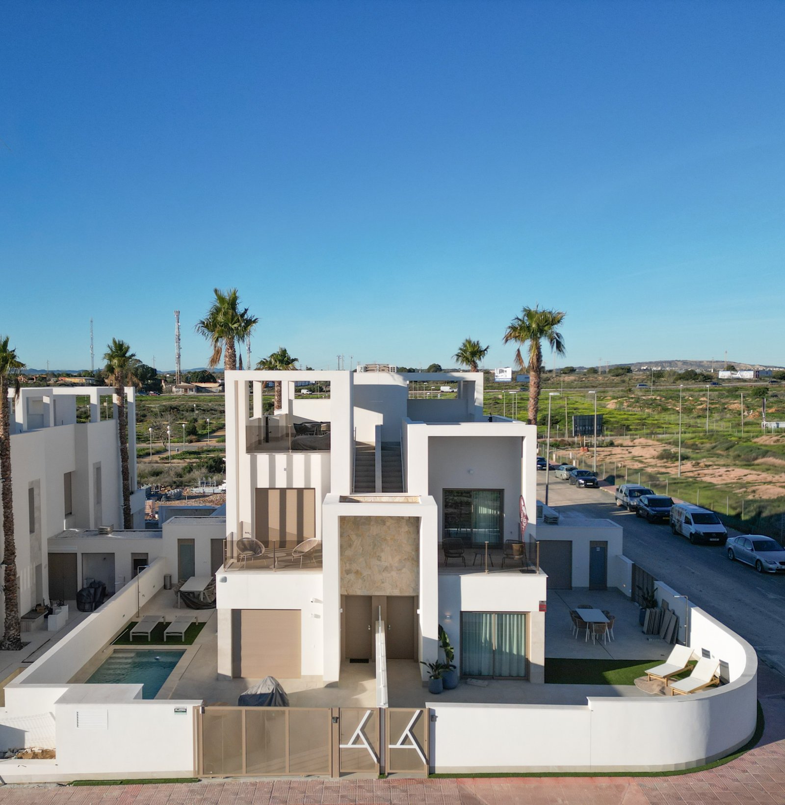 Exklusives Stadthaus, 300 m vom Meer entfernt, Los Alcázares