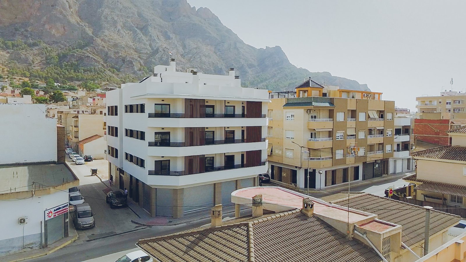 Moderne Apartments und Penthäuser, private Terrassen und Garagen, Redován