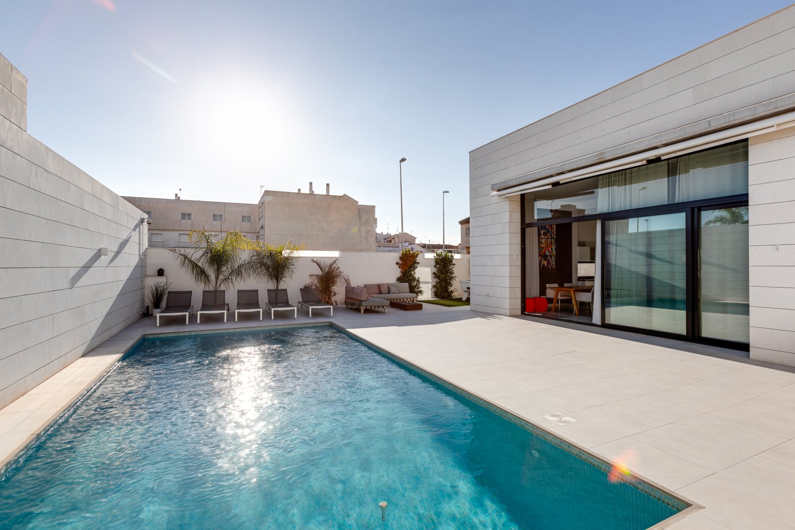 Einfamilienhaus mit Swimmingpool, 2 km vom Meer entfernt, Pilar de la Horadada
