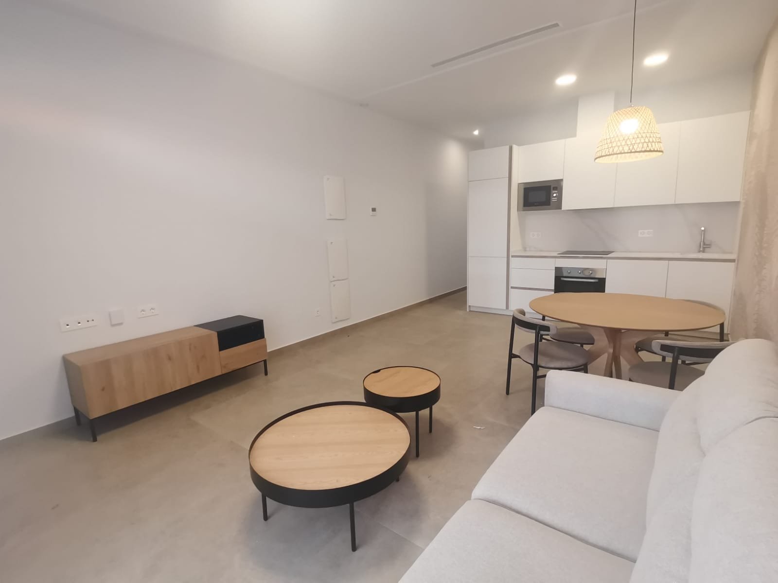 Exklusive Apartments und Erdgeschosswohnungen, 600 m vom Meer entfernt, Torrevieja