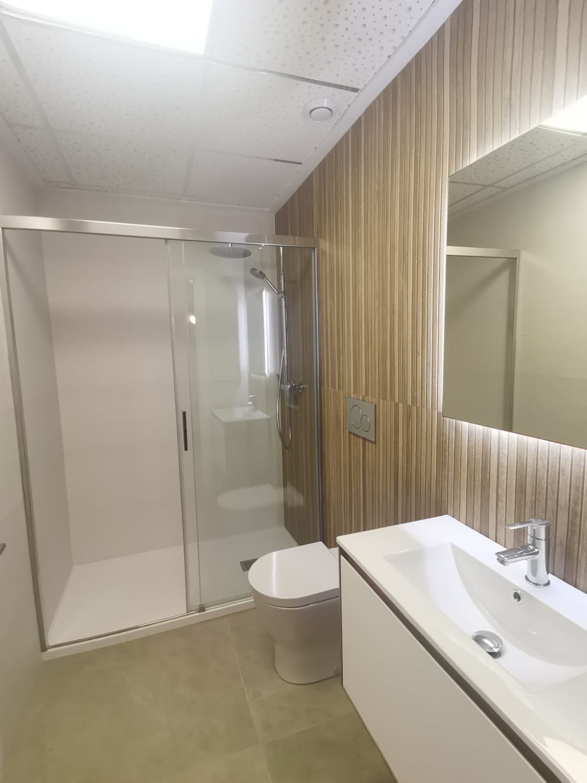 Exklusive Apartments und Erdgeschosswohnungen, 600 m vom Meer entfernt, Torrevieja
