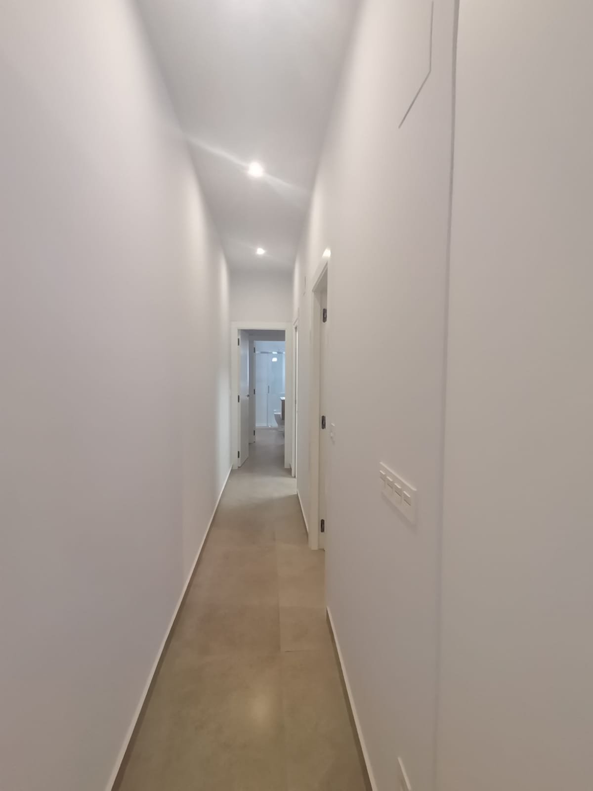 Exklusive Apartments und Erdgeschosswohnungen, 600 m vom Strand entfernt, Torrevieja