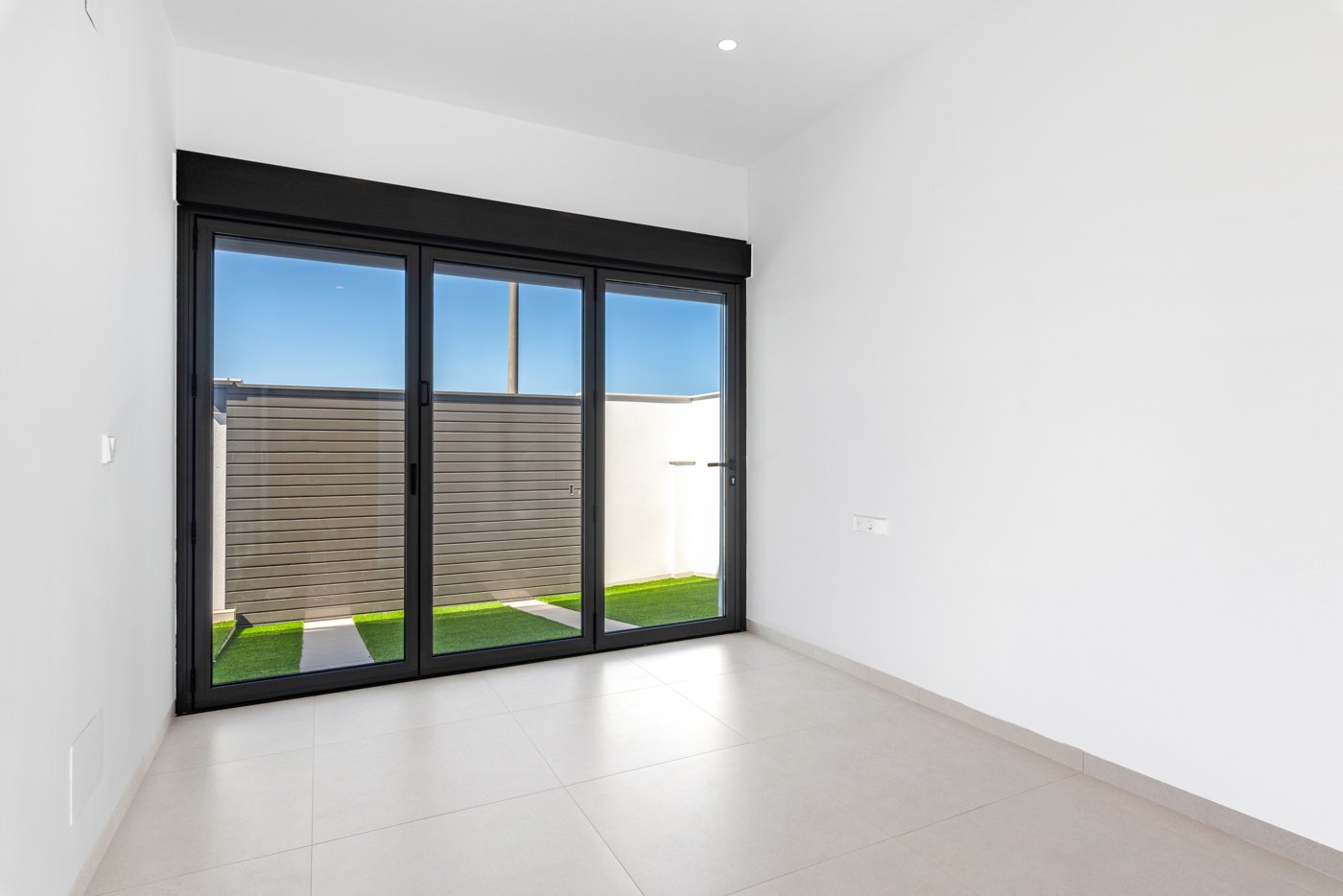 Vollständig möbliertes, freistehendes Chalet mit privatem Pool und Garten in San Javier