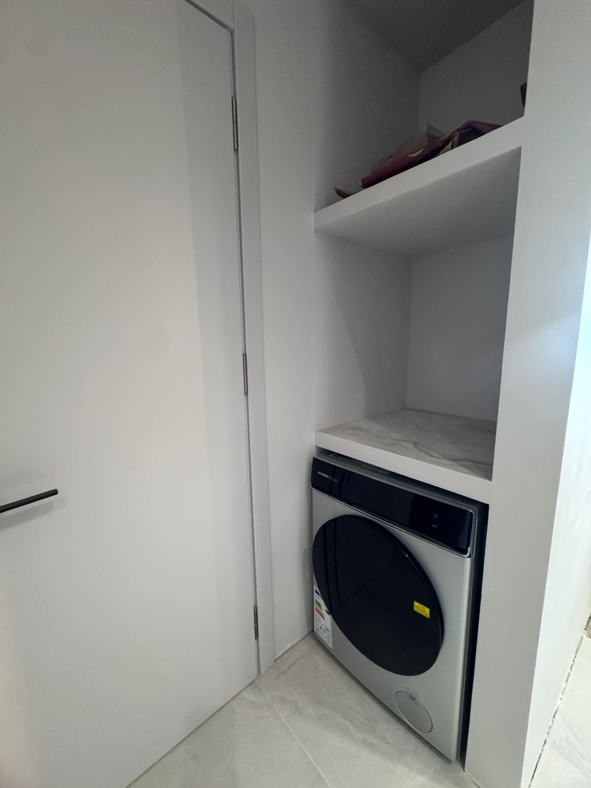 Piccola appartamento di 2 locali a 100 m dal mare a Batumi, Georgia - alto potenziale di affitto