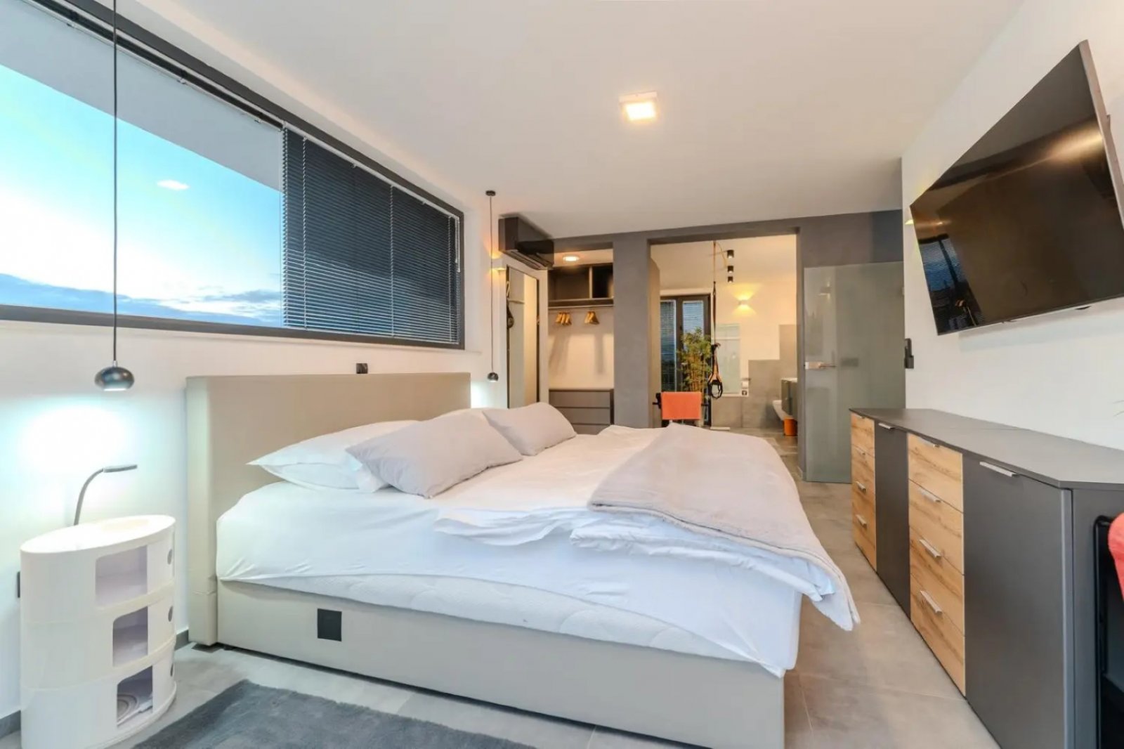 Luxuriöses Penthouse in erster Strandreihe mit Panoramablick, Privlaka, Kroatien