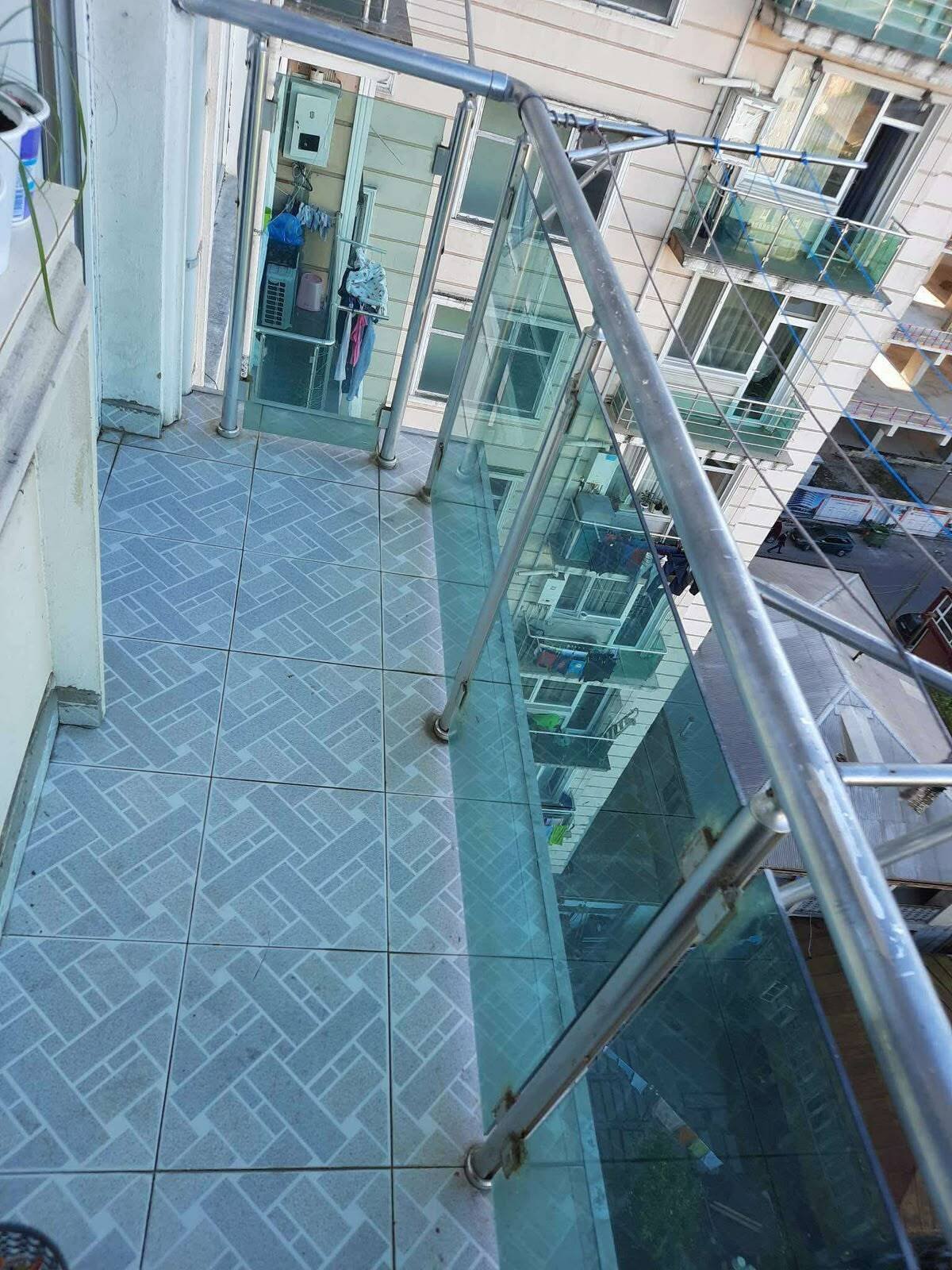 Appartamento con 2 camere da letto ridotto nel cuore di Batumi, Georgia