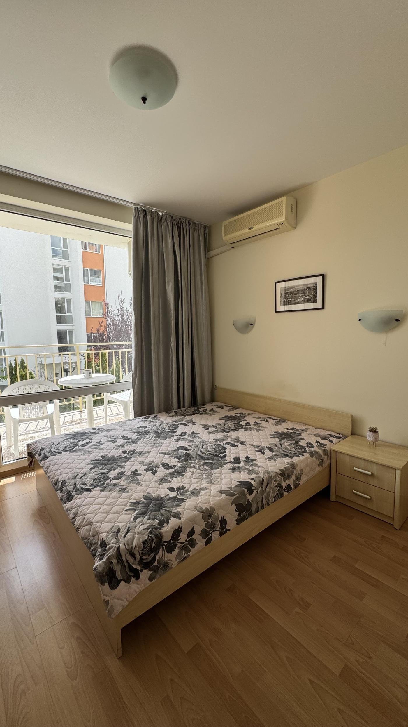 Appartamento arredato di 3 camere da letto di 72 m² nel Crown Fort Club, Sveti Vlas.