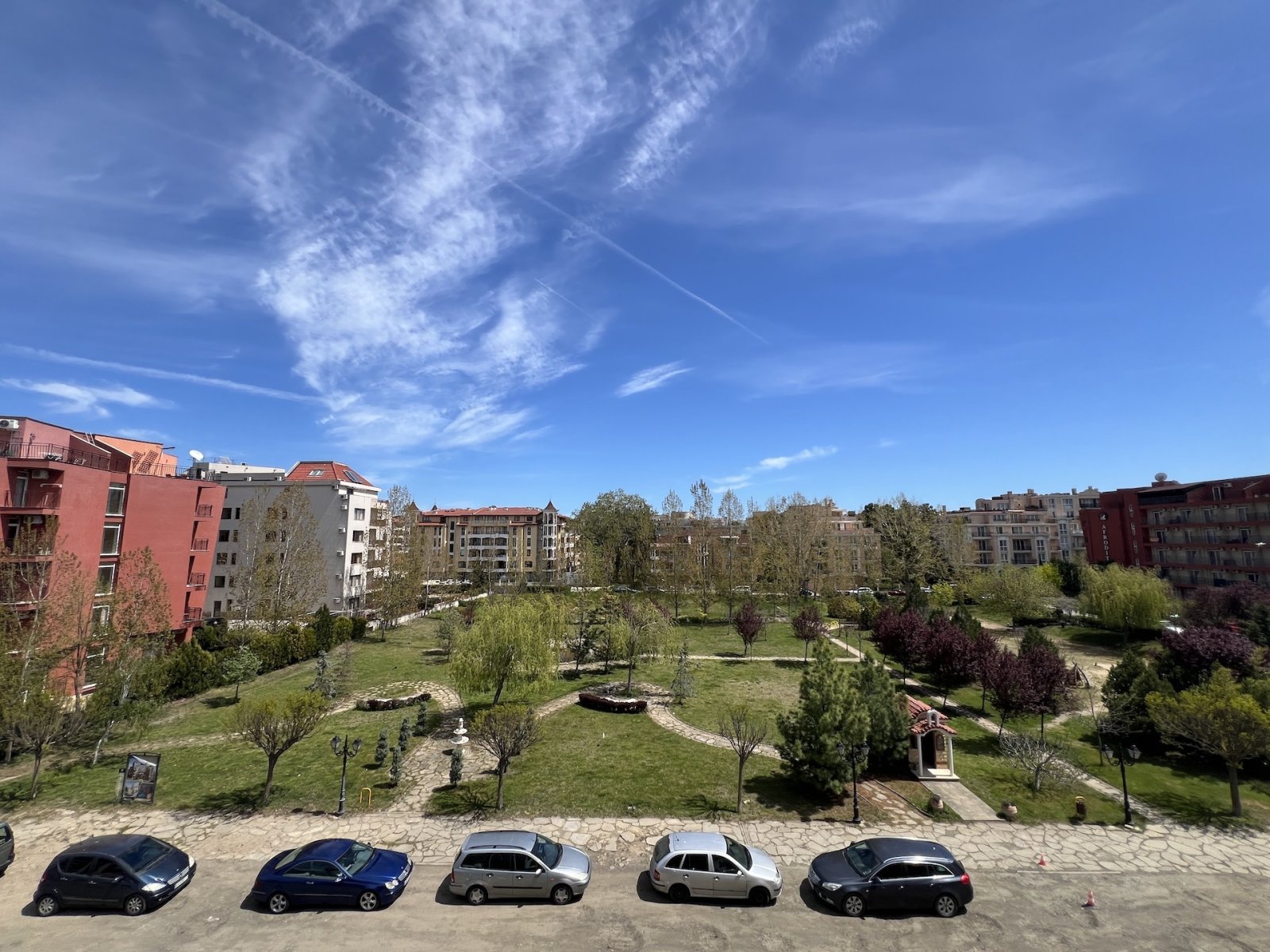 Appartamento con due camere da letto con vista sul parco nel complesso residenziale Aphrodite Garden, Sunny Beach, Bulgaria