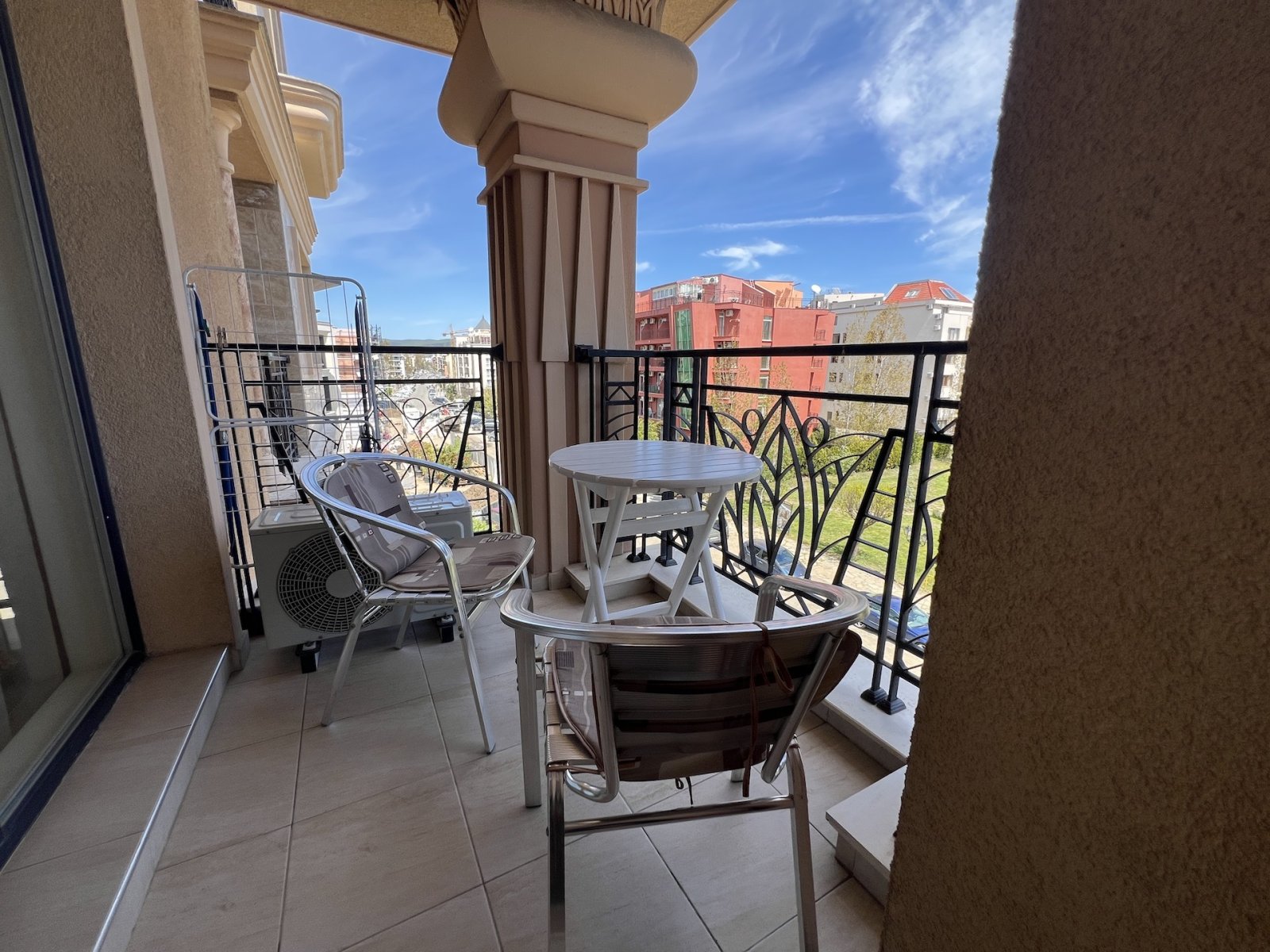 Appartamento con due camere da letto con vista sul parco nel complesso residenziale Aphrodite Garden, Sunny Beach, Bulgaria