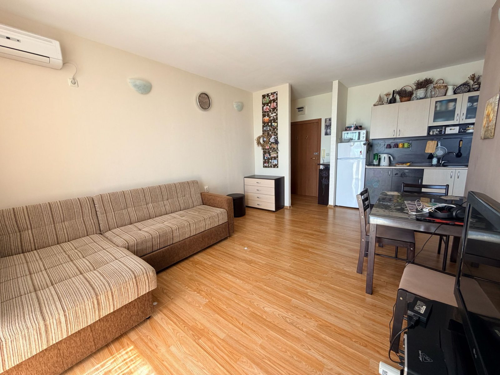 Appartamento con due camere da letto con vista mare e piscina nel complesso residenziale Rutland 2 a Ravda, Bulgaria