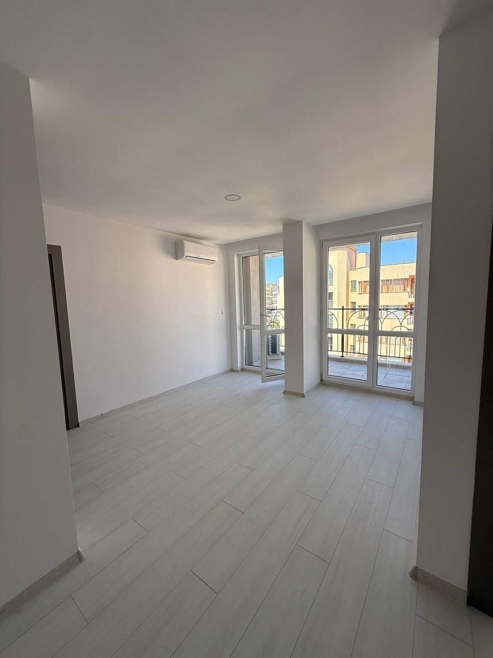 Appartamento 1+3 nel complesso Jadore Secret, Sonnenstrand, Bulgaria
