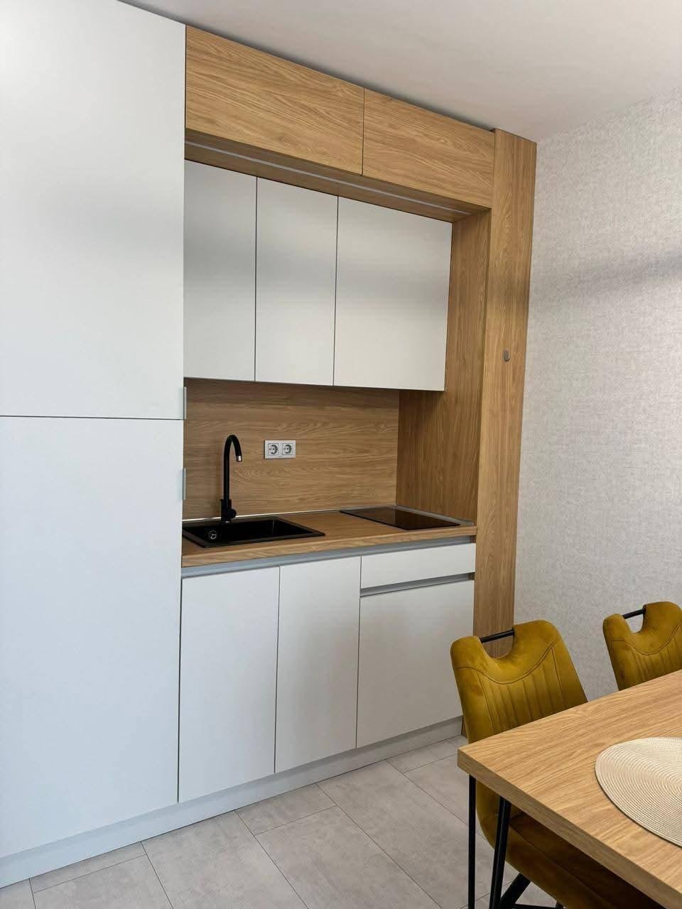 Appartamento elegante con 2 camere nel complesso Dominico a Sonnenstrand – 54 m², arredato, 99.800 €