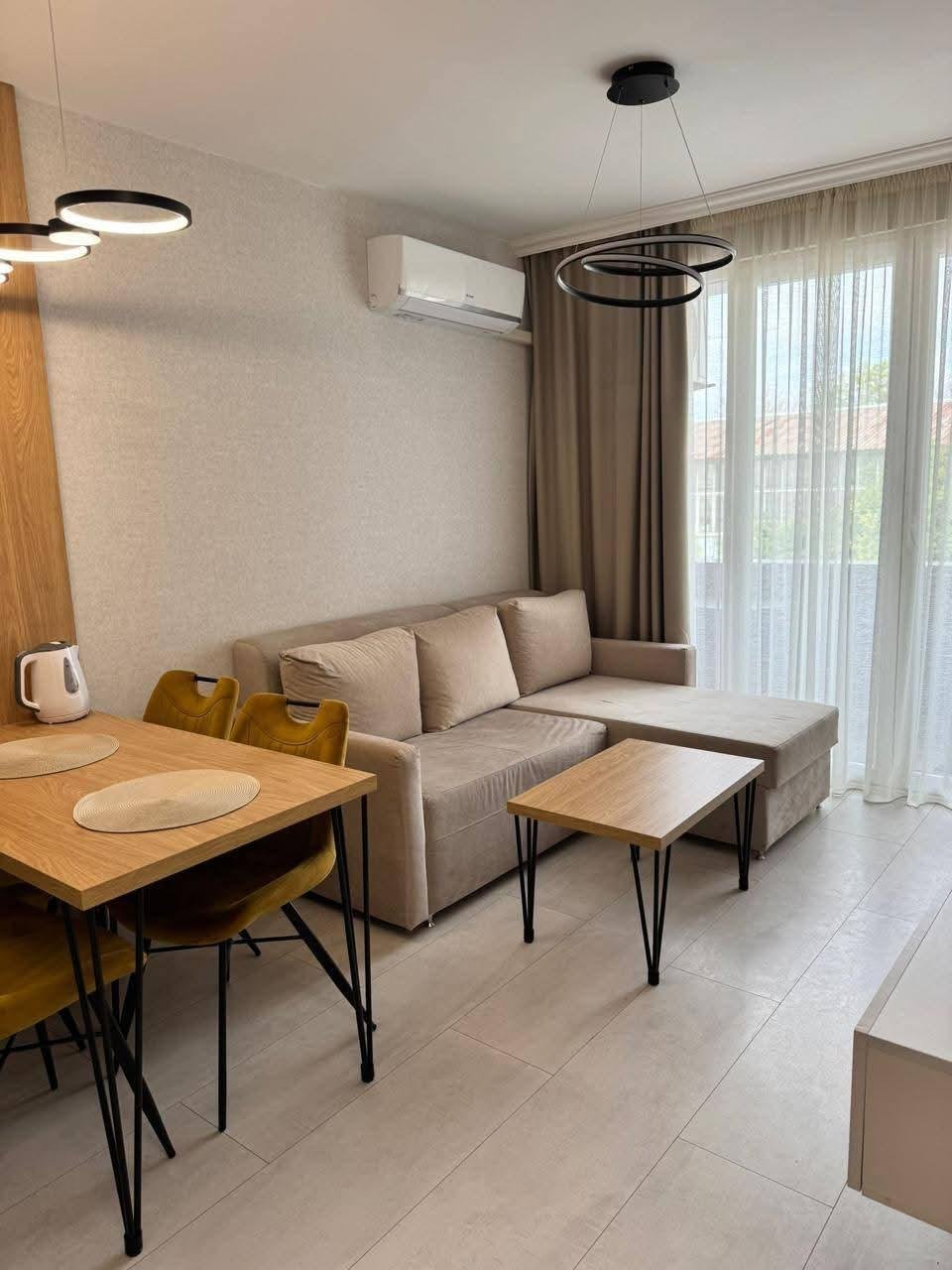 Appartamento elegante con 2 camere nel complesso Dominico a Sonnenstrand – 54 m², arredato, 99.800 €