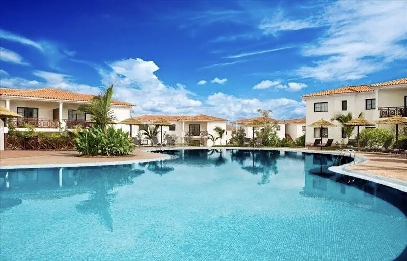 Luxusvilla mit privatem Pool | Erste Strandlage | Meerblick | Insel Sal, Kap Verde