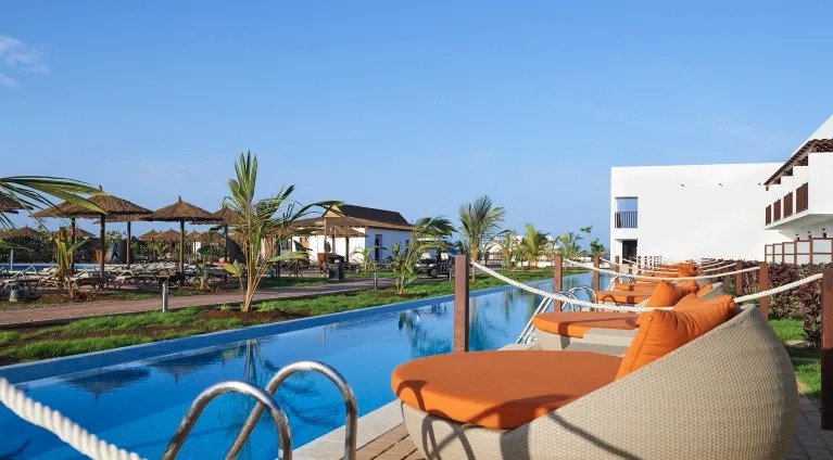Garantierte Rendite, Apartment mit einem Schlafzimmer und Blick auf die Pools im Melia Llana Beach Resort, Kap Verde