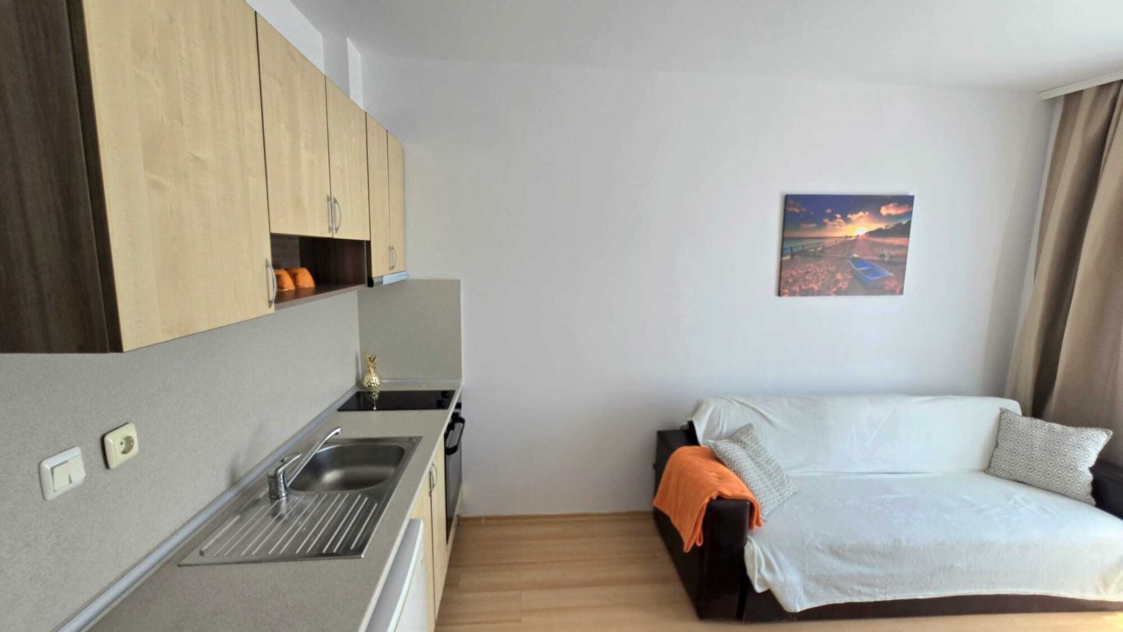 Monolocale compatto nel complesso residenziale Sunny Day 3 a Sonnenstrand, Bulgaria.
