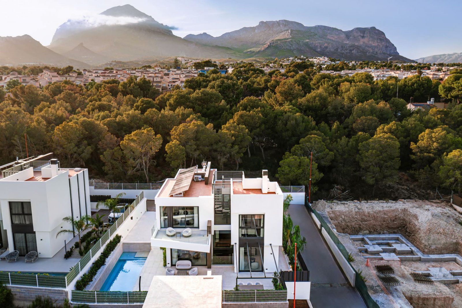 Moderne Villa mit Pool, ruhiges La Nucia, La Nucia