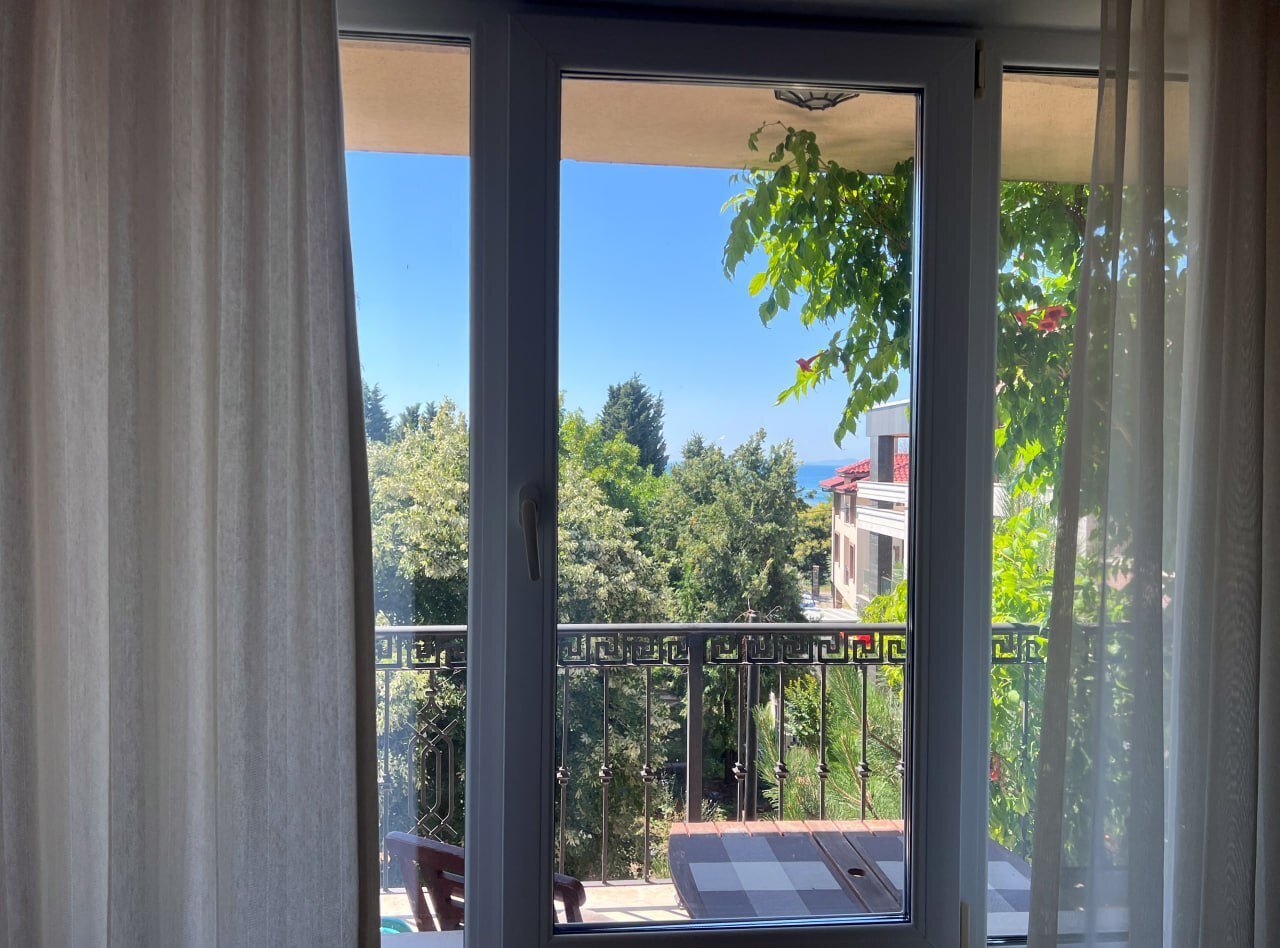Appartamento di lusso con 3 camere da letto a Nessebar, Bulgaria