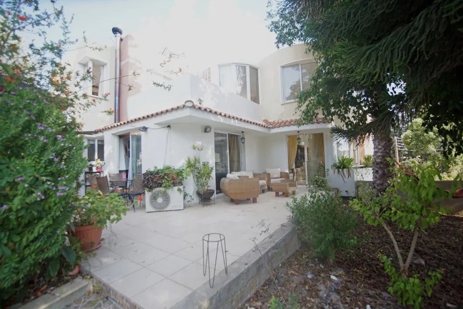 Freistehende Villa in Chloraka, Paphos
