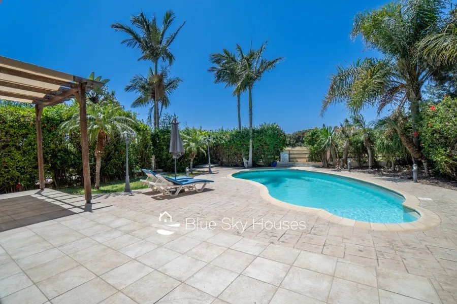 Freistehende Villa in Pissouri, Limassol