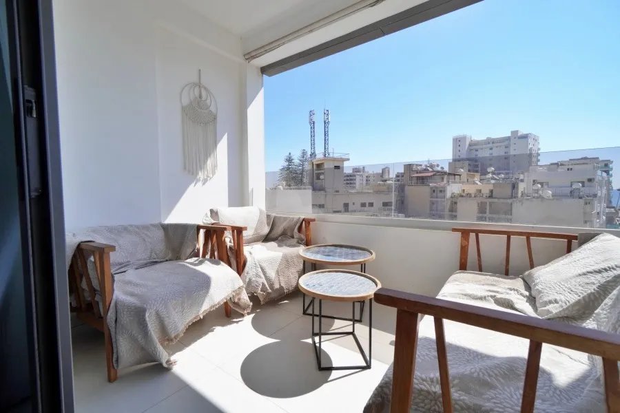 Apartment in Larnaca - Finikoudes, Larnaca