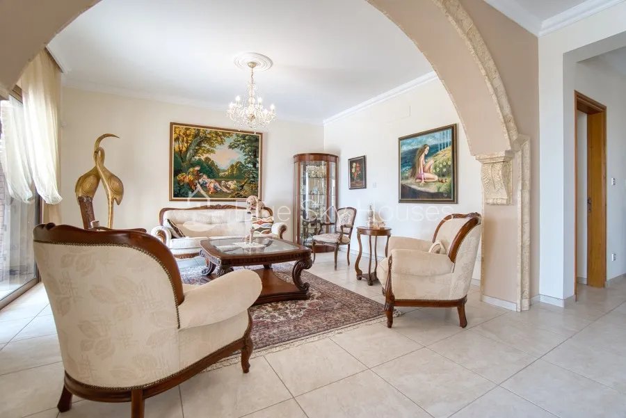 Freistehende Villa in Ayios Athanasios, Limassol