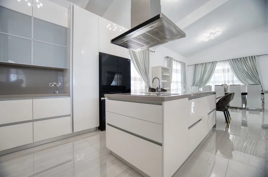 Bungalow in Pegia - Meereshöhlen, Paphos