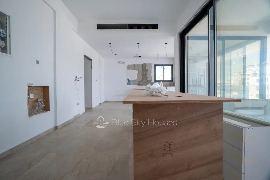 Penthouse in Potamos Germasogeias, Limassol