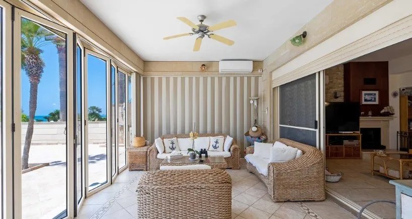 Freistehende Villa in Kiti, Larnaca