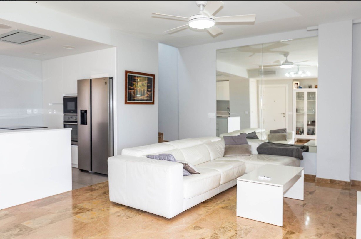 Luxuriöses Duplex-Penthouse in Denia mit Meerblick und zwei Terrassen