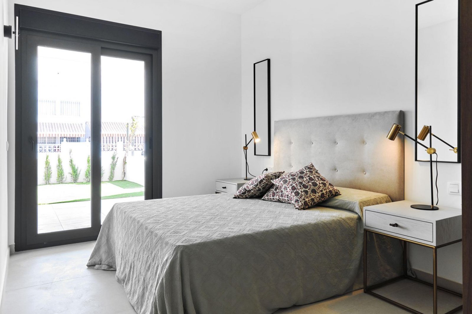 Moderner Bungalow am Meer mit Gemeinschaftspool – Torrevieja