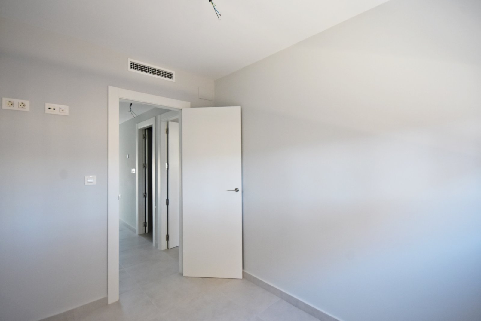 Modernes Stadthaus mit Pool und Solarium, 350 m vom Meer entfernt, Puerto de Mazarrón, Murcia