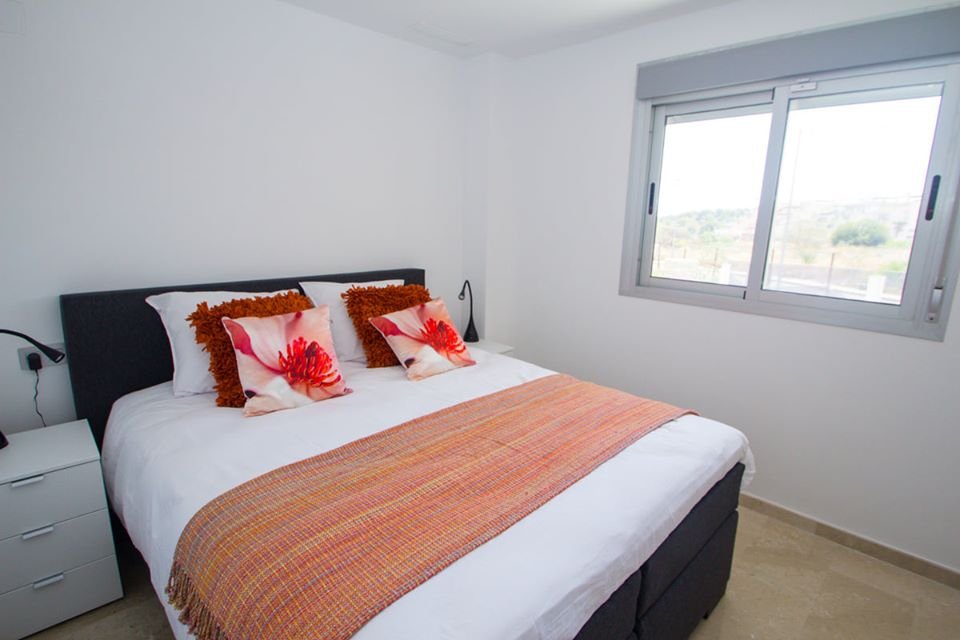 Vollständig möblierte Apartments mit Terrasse und Gemeinschaftspool, Las Filipinas