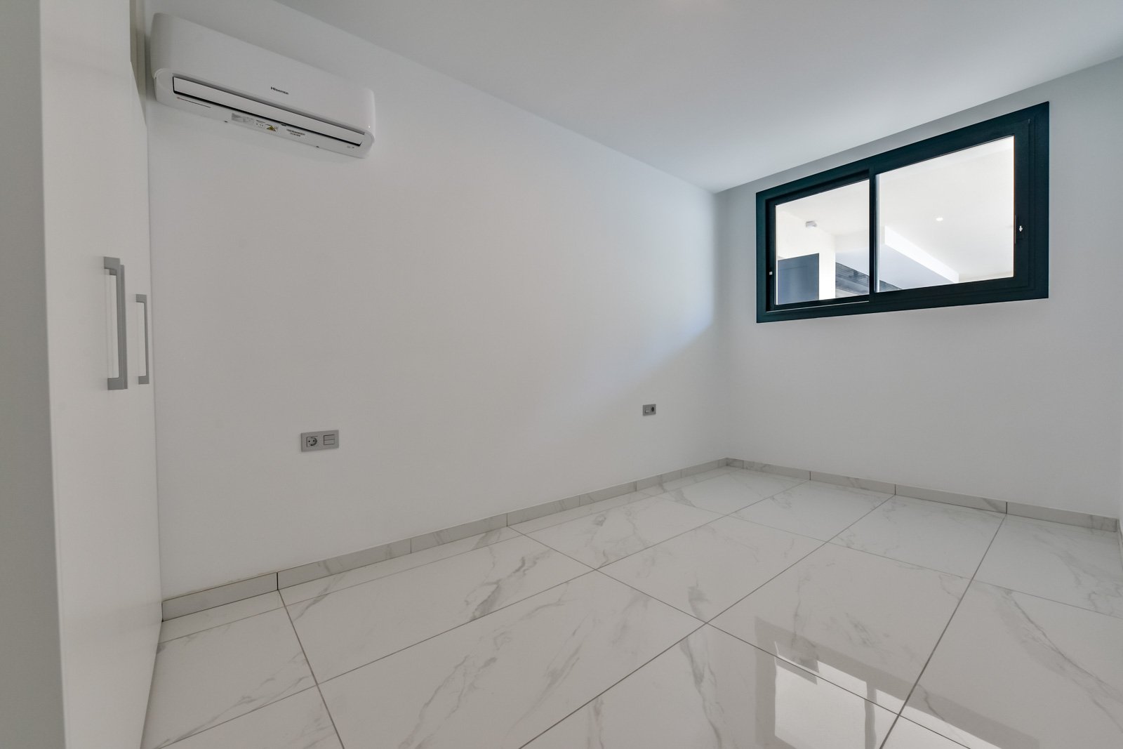 Luxusvilla mit Meerblick und privatem Pool, Finestrat