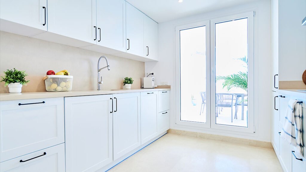 Luxusapartment mit Terrasse, in der Nähe von Stränden und Golfplätzen, Marbella