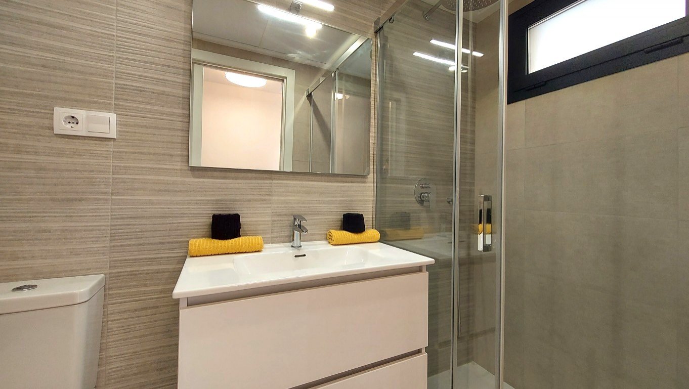 Modernes Apartment mit Pool, San Miguel de Salinas