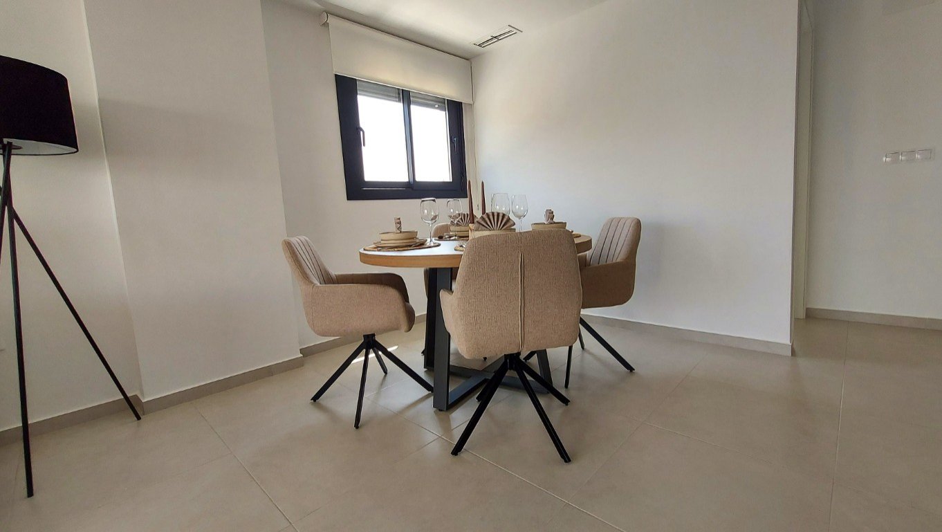 Modernes Apartment mit Pool, San Miguel de Salinas