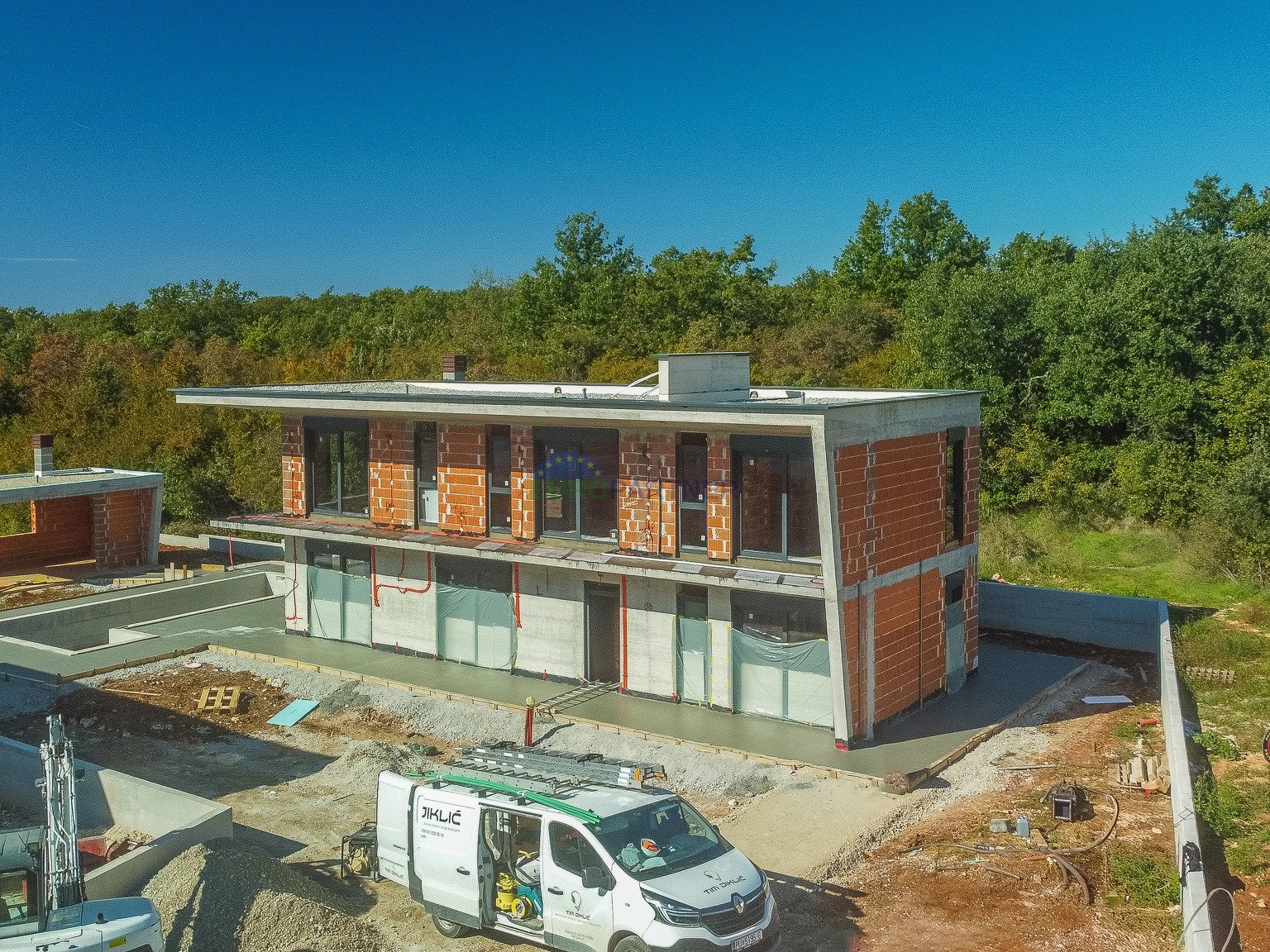 Moderne Villa, Privatsphäre, Pool und Waldruhe → Matulini, Poreč