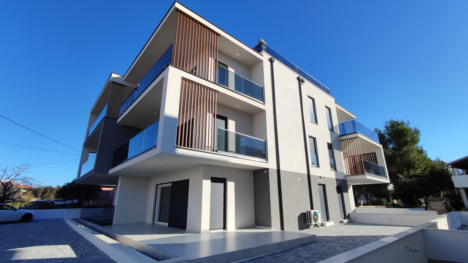 Vodice, Srima:  