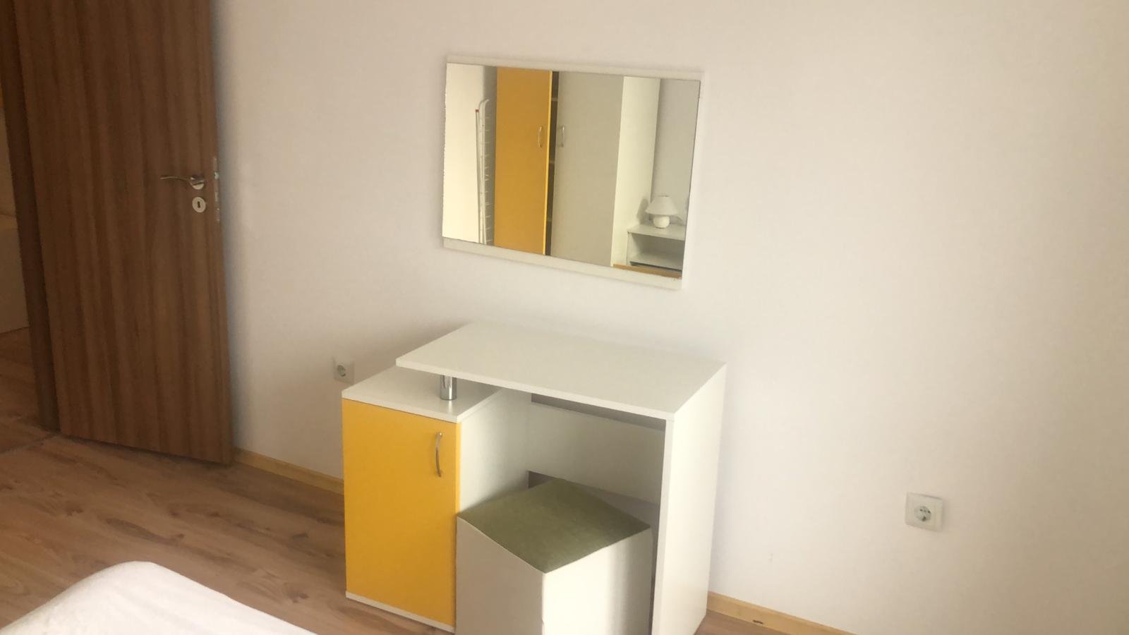 Appartamento con 2 camere e vista sulla piscina in affitto a lungo termine ad Aheloy, Bulgaria