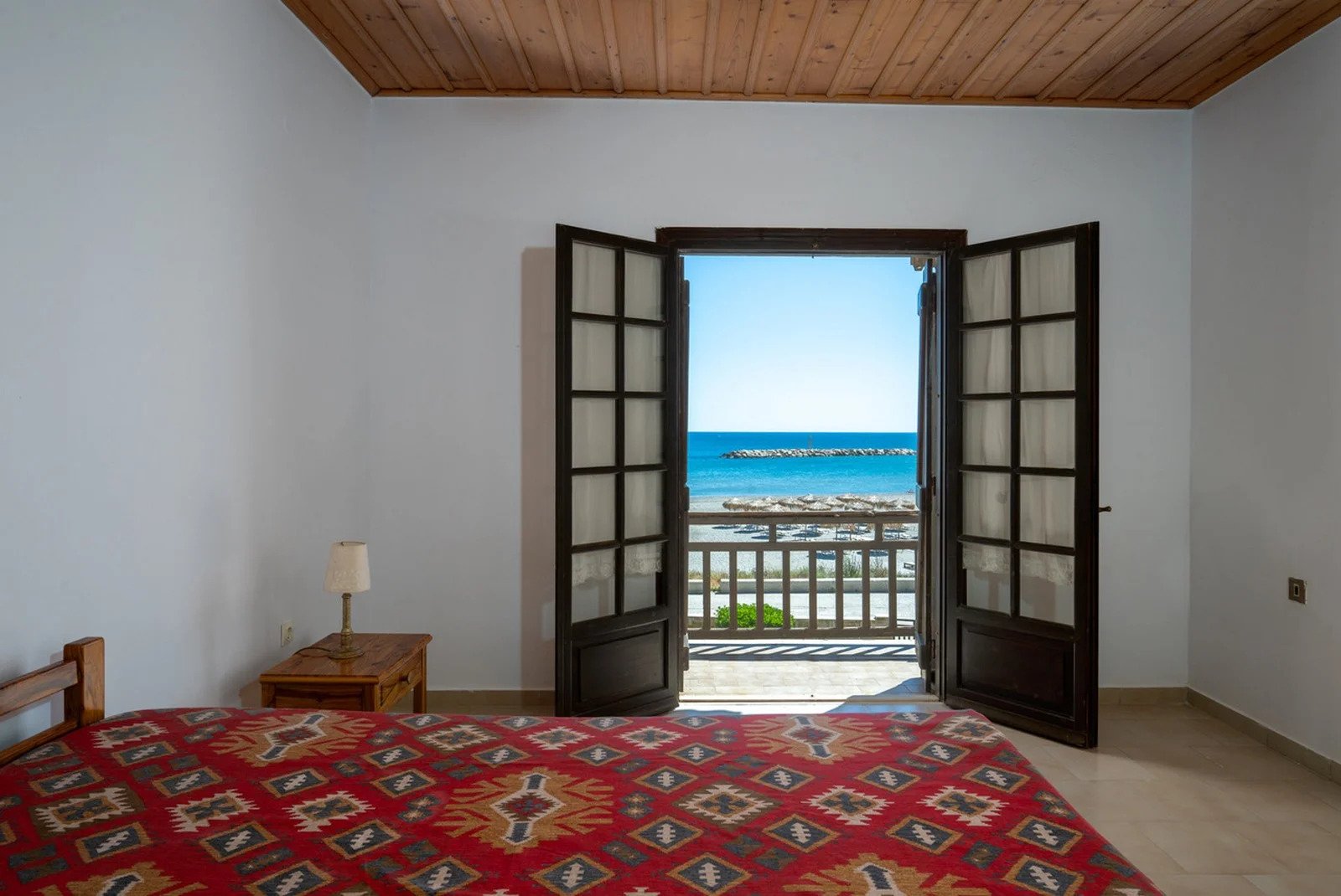 Zweistöckiges Haus mit fünf Schlafzimmern direkt am Strand, direkter Strandzugang – Kolymbari, Chania